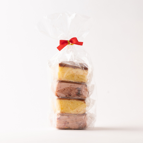 春限定のパウンドケーキ（桜・伊予柑）